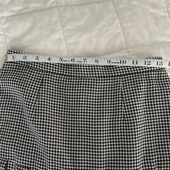 Vintage Herringbone Wool Blend Pleated Bottom Wednesday Addams Academia Side Zip - Picture 8 of 10